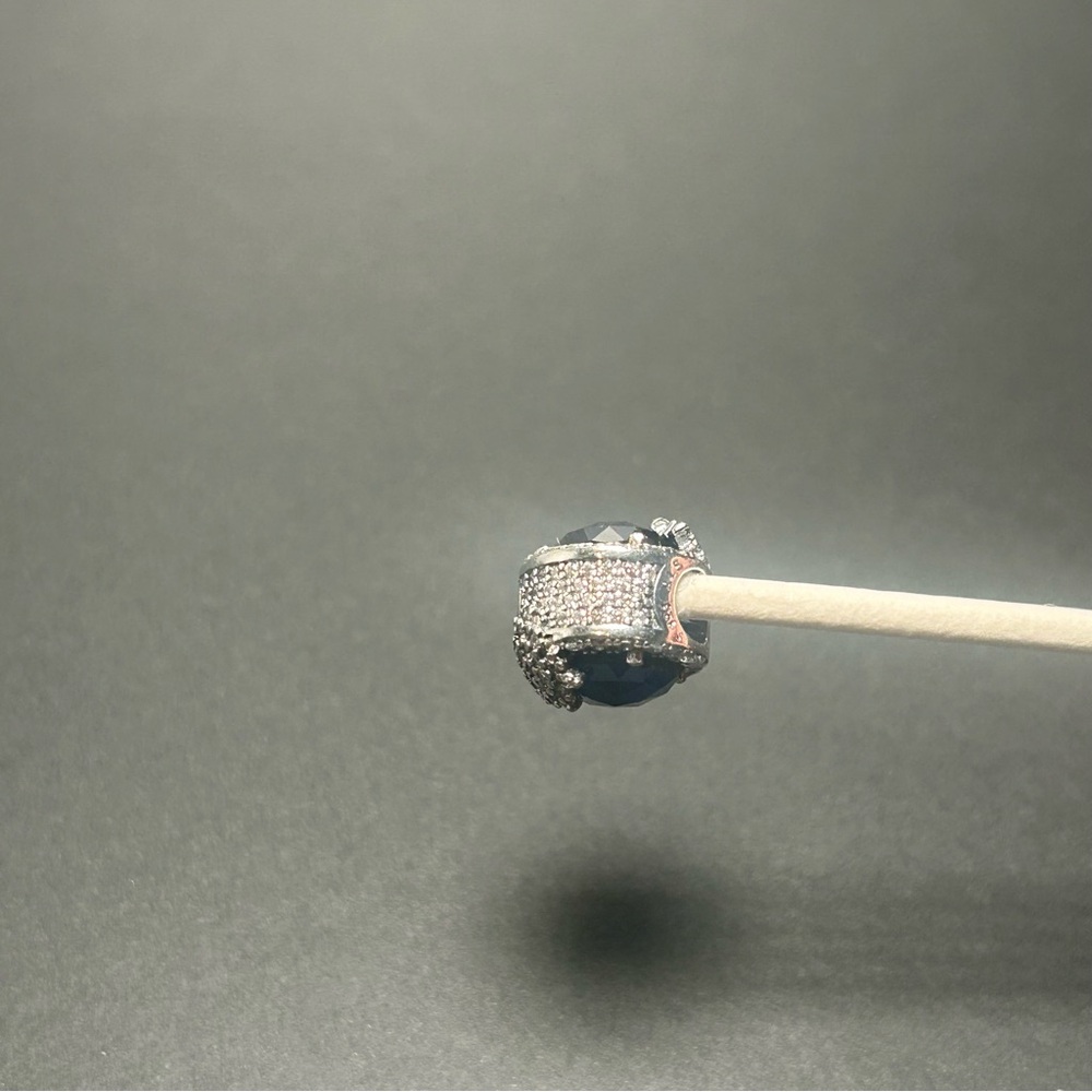 Pandora Charm - Picture 4 of 12